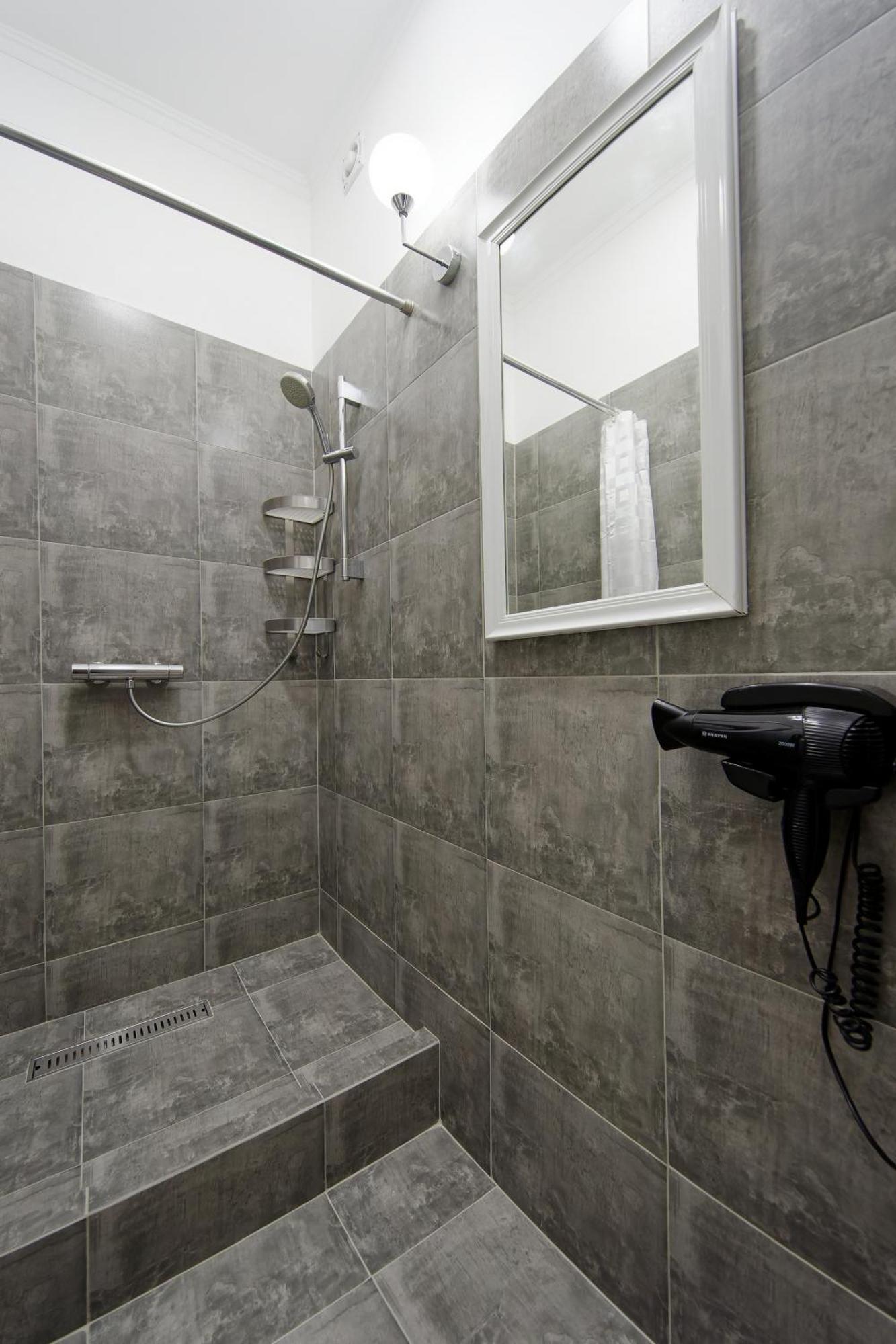Hannah Inn Budget Hotel Astana Bagian luar foto