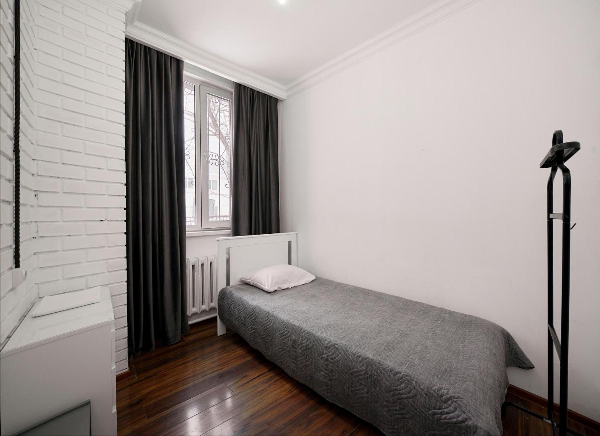Hannah Inn Budget Hotel Astana Bagian luar foto