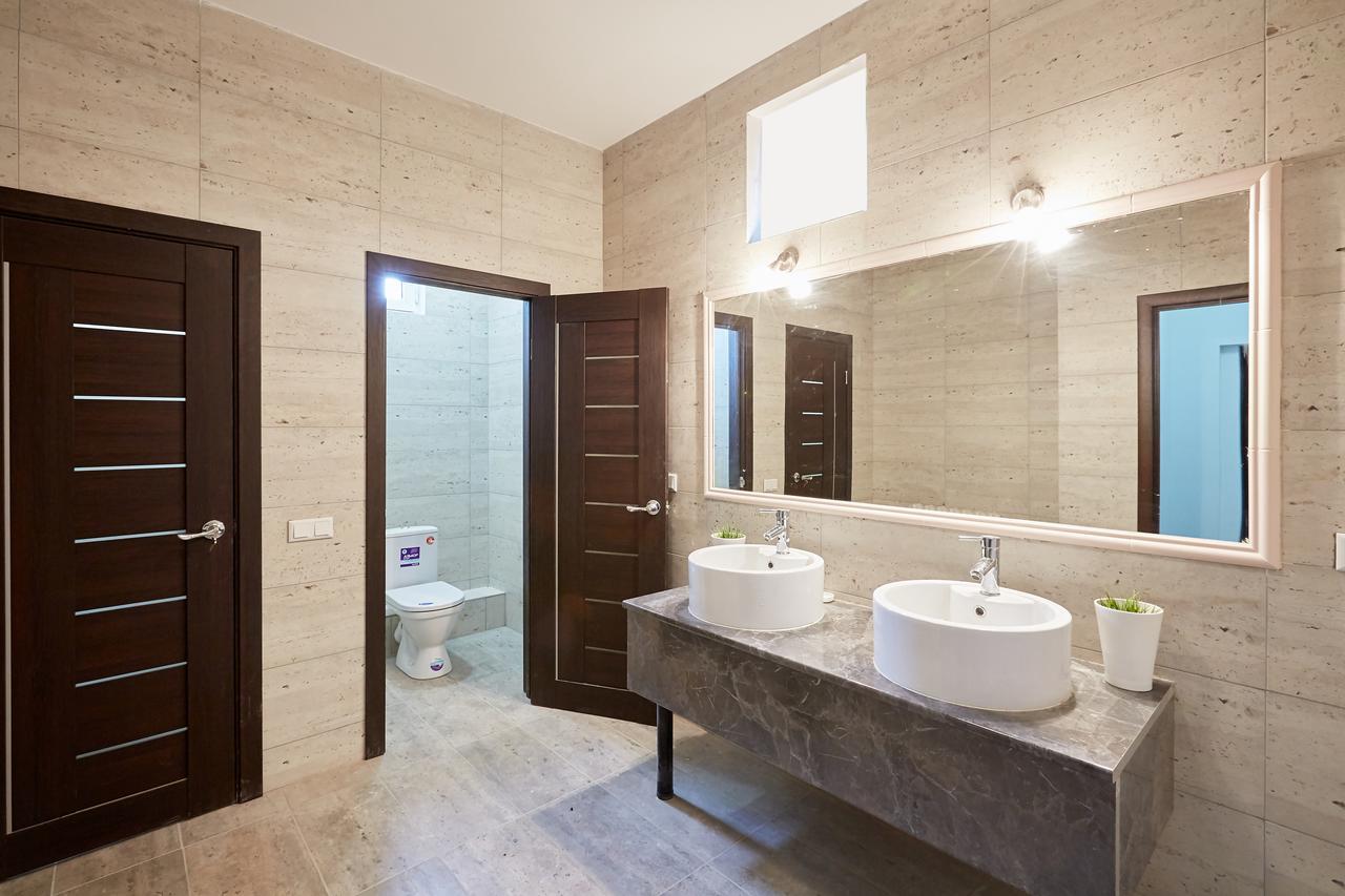 Hannah Inn Budget Hotel Astana Bagian luar foto